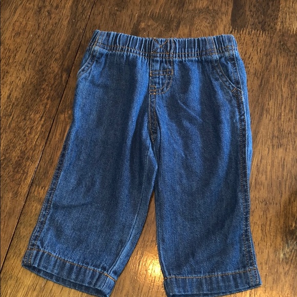 Carter’s super soft baby jeans! Perfect condition - Picture 1 of 3